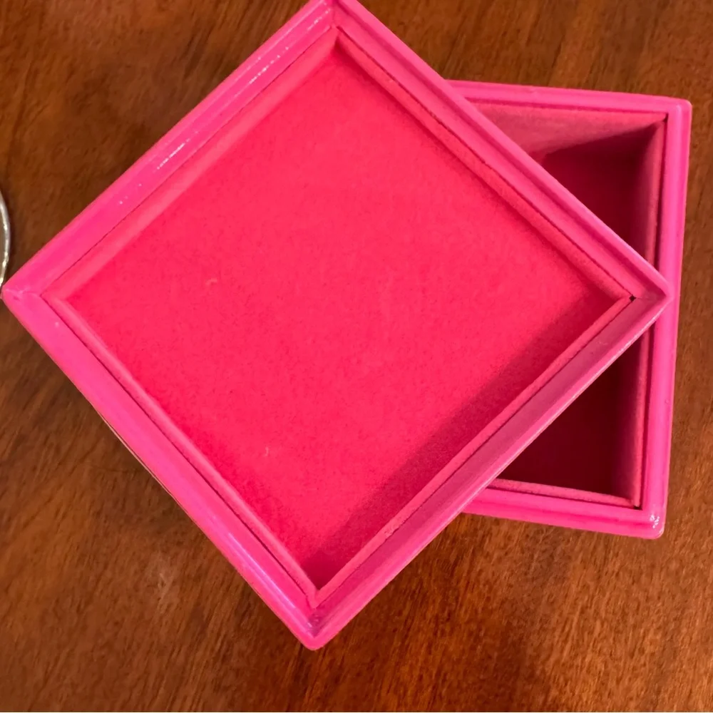 NWT Lilly Pulitzer Psychedelic Sunshine Jewelry Box